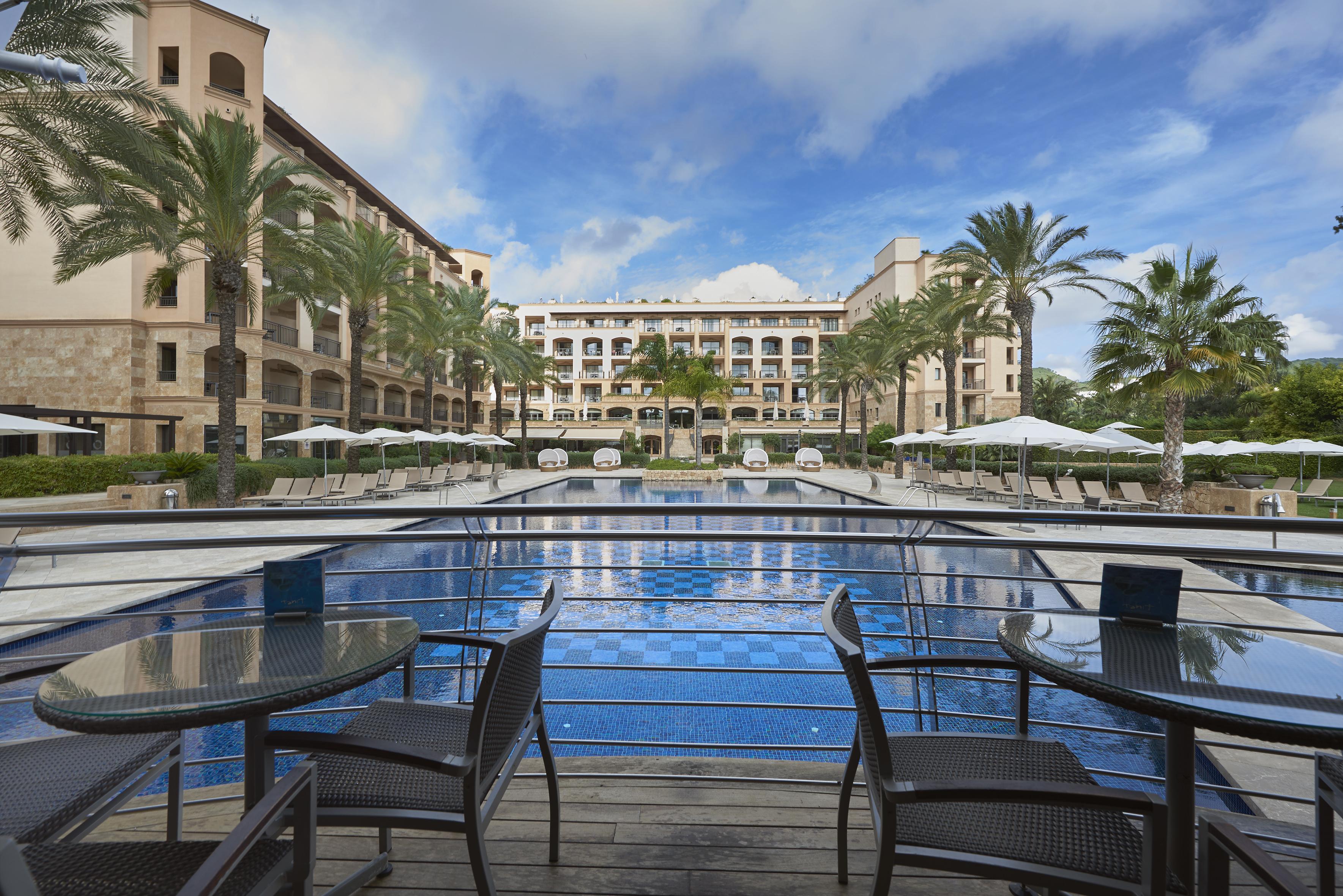 Insotel Fenicia Prestige Suites & Spa Santa Eularia des Riu Esterno foto