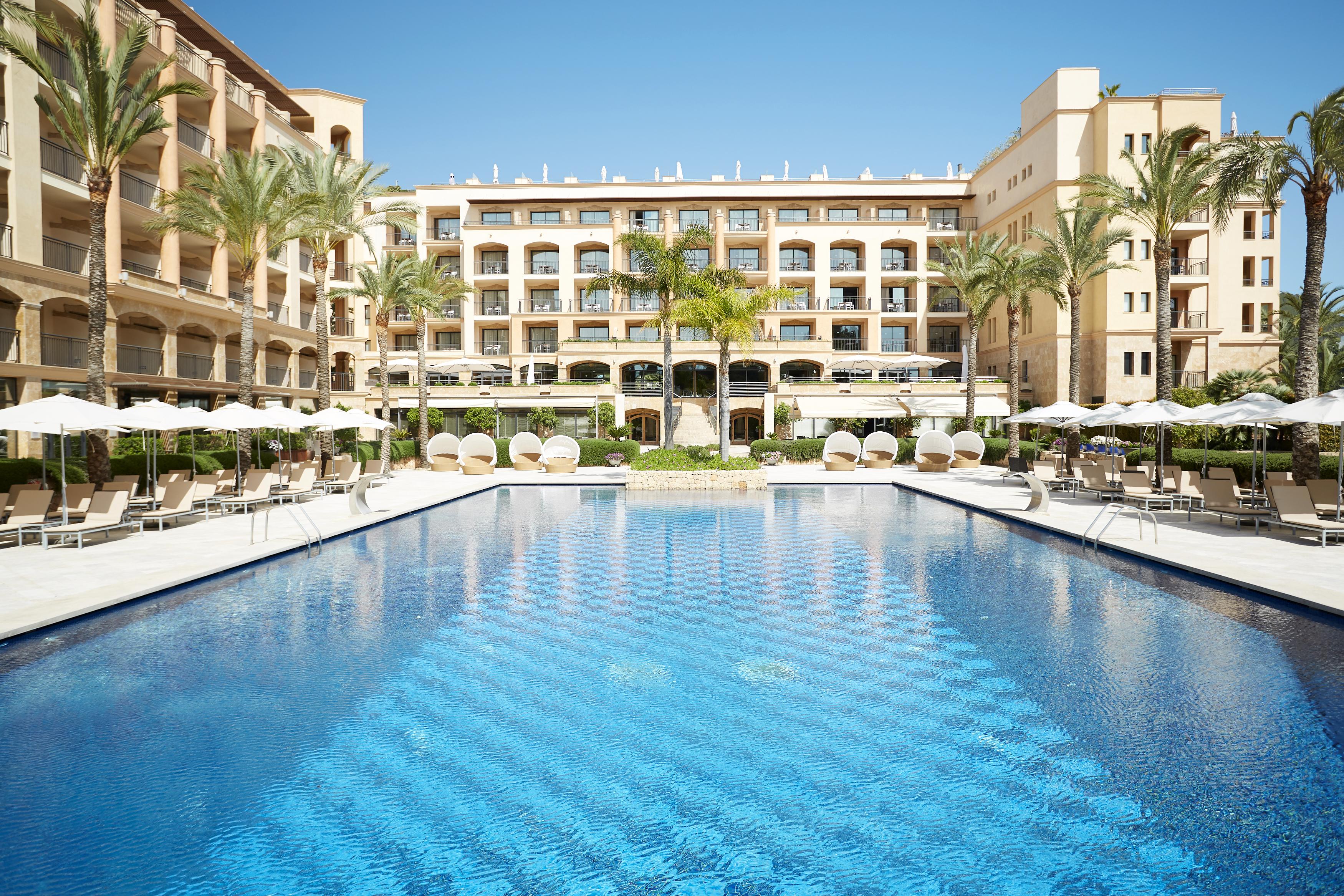 Insotel Fenicia Prestige Suites & Spa Santa Eularia des Riu Esterno foto