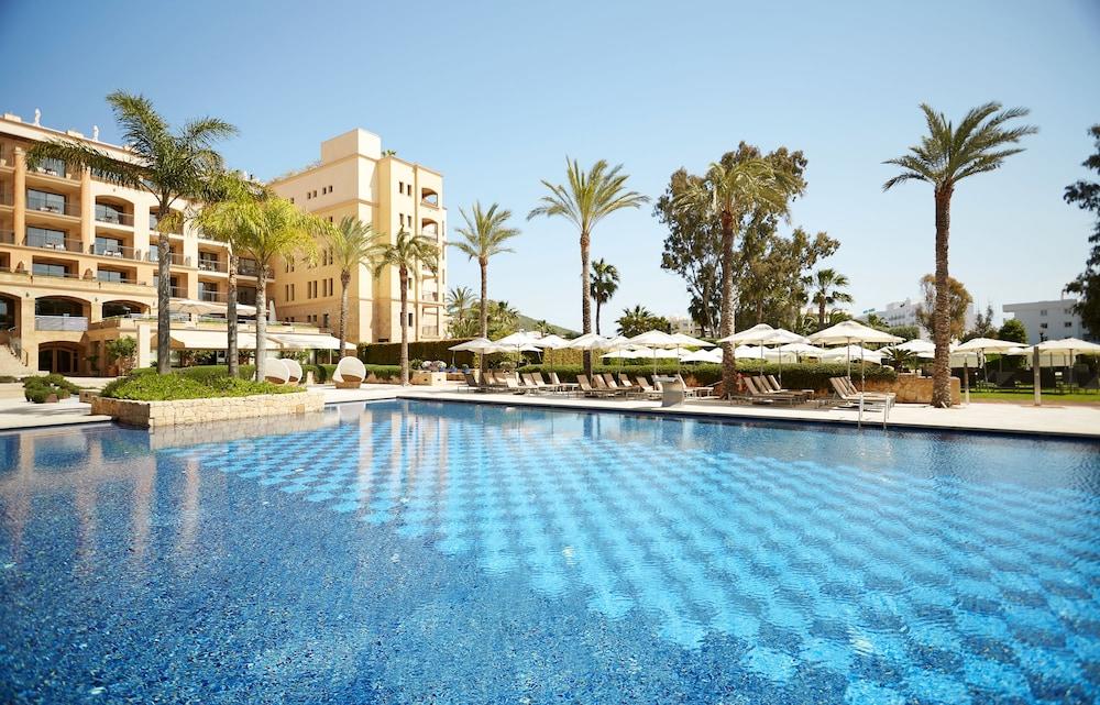 Insotel Fenicia Prestige Suites & Spa Santa Eularia des Riu Esterno foto